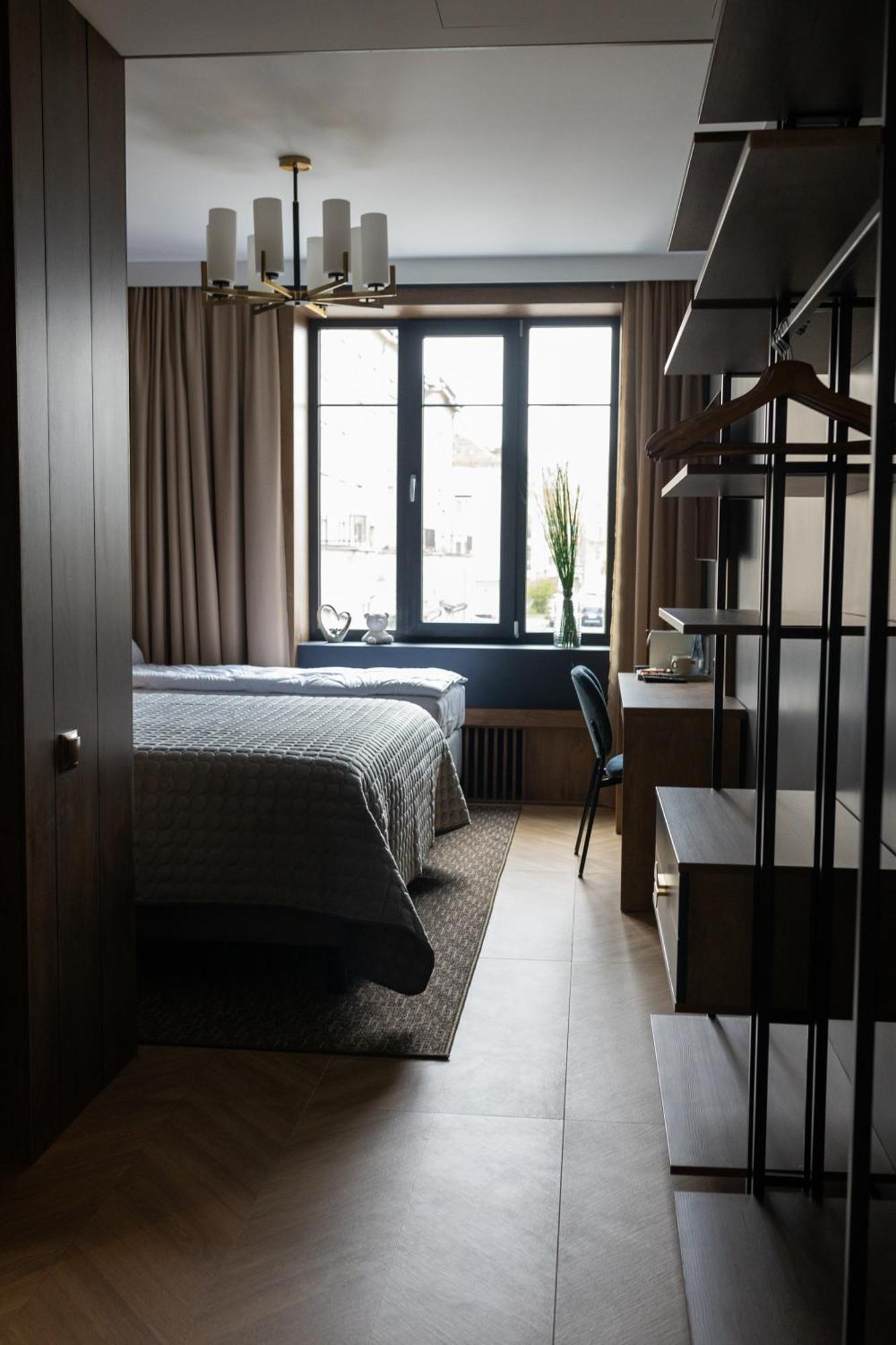 Four Sisters Luxury Rooms In Siauliai Екстер'єр фото