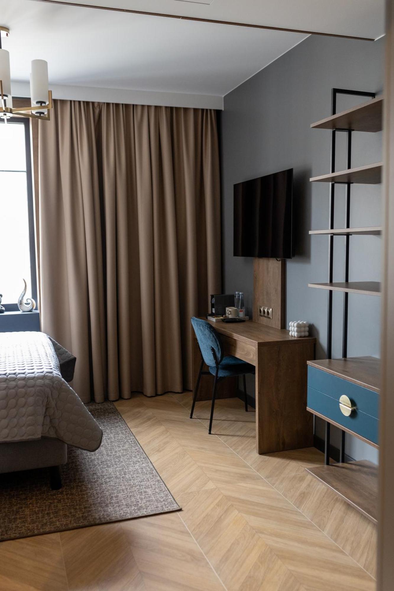 Four Sisters Luxury Rooms In Siauliai Екстер'єр фото