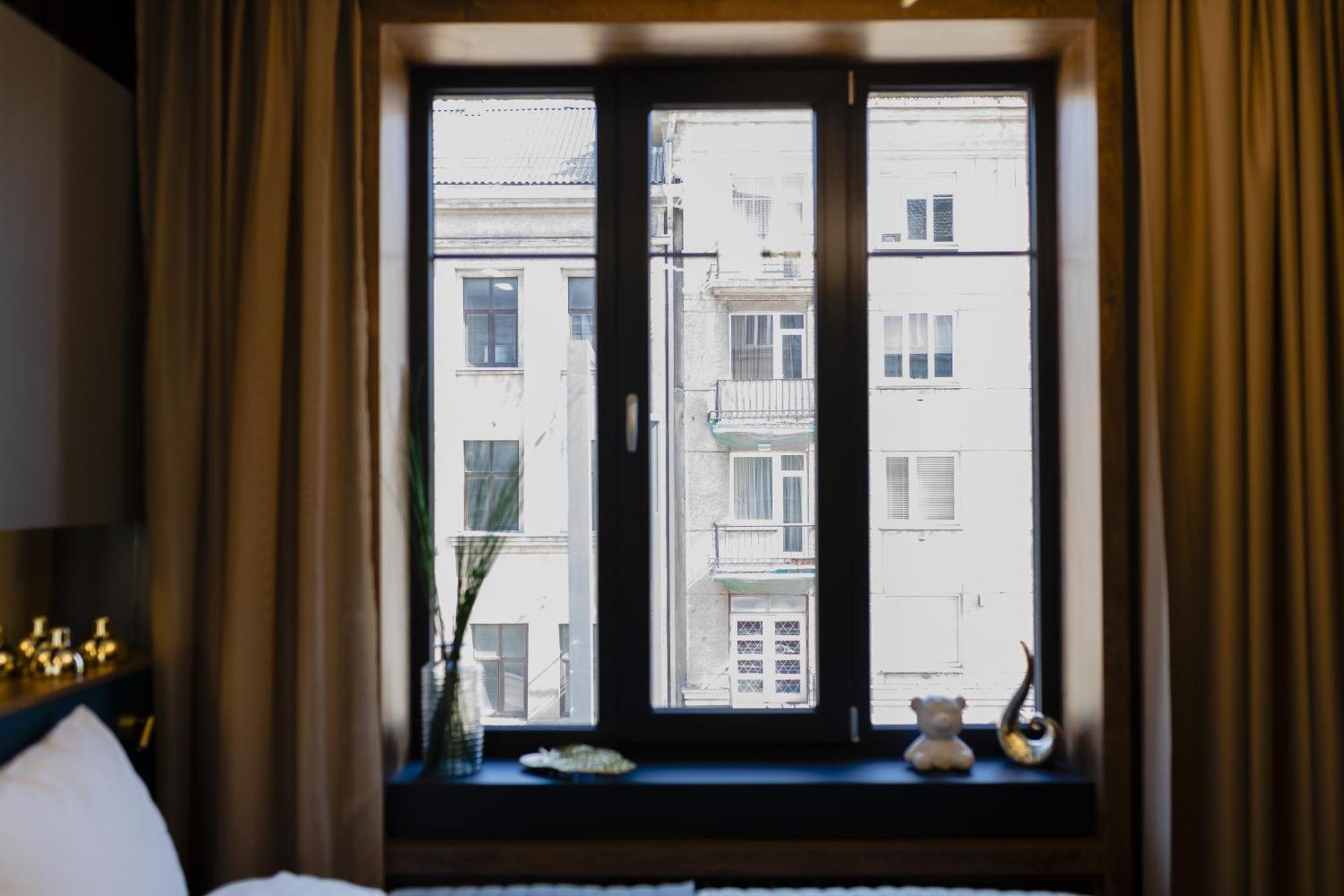 Four Sisters Luxury Rooms In Siauliai Екстер'єр фото
