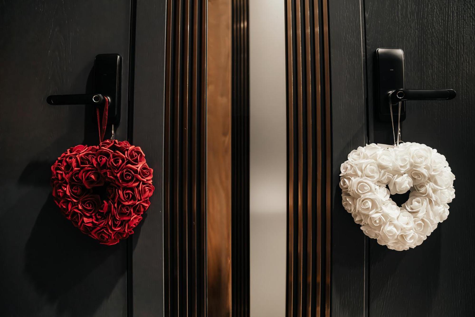 Four Sisters Luxury Rooms In Siauliai Екстер'єр фото
