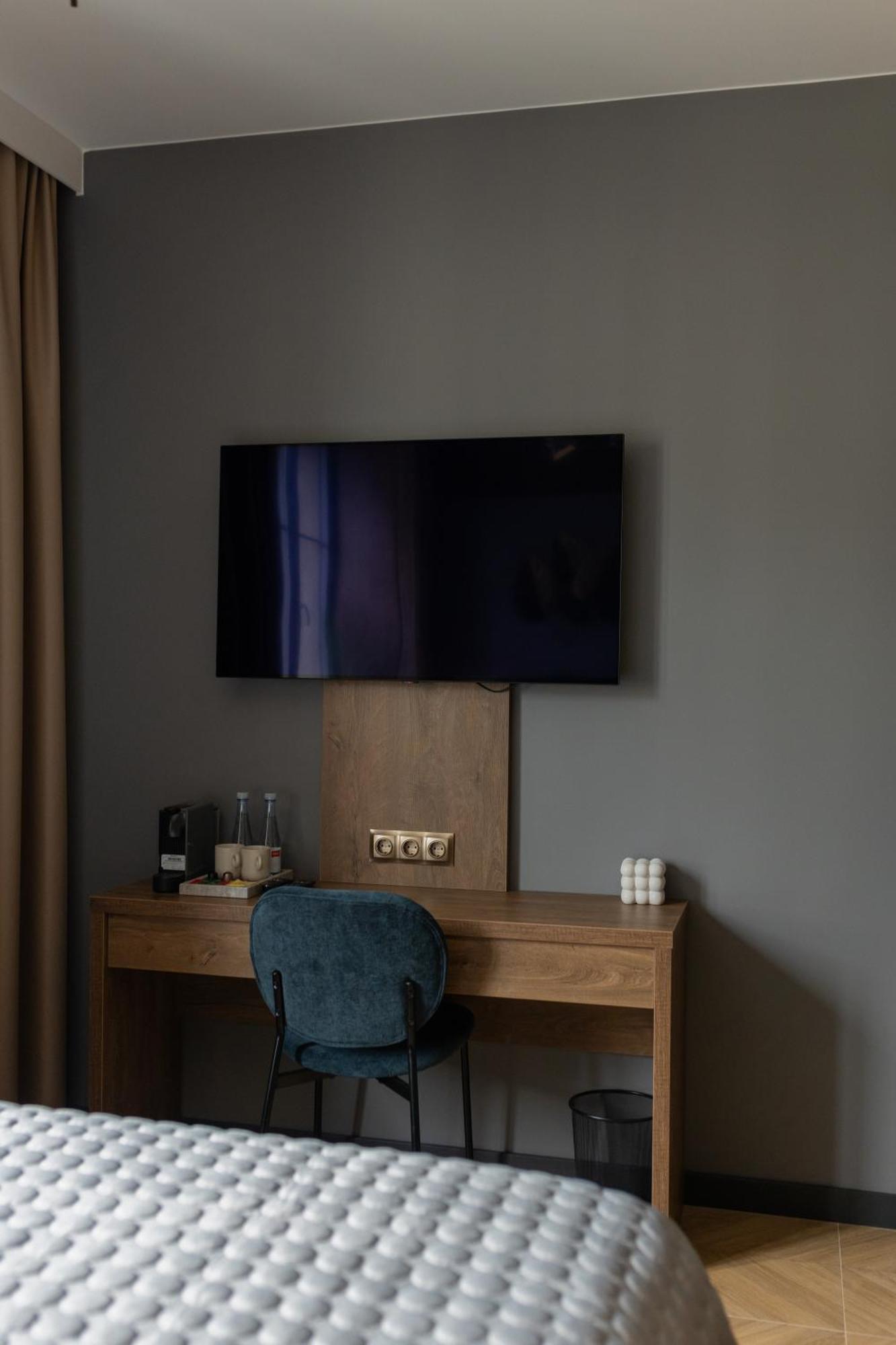 Four Sisters Luxury Rooms In Siauliai Екстер'єр фото