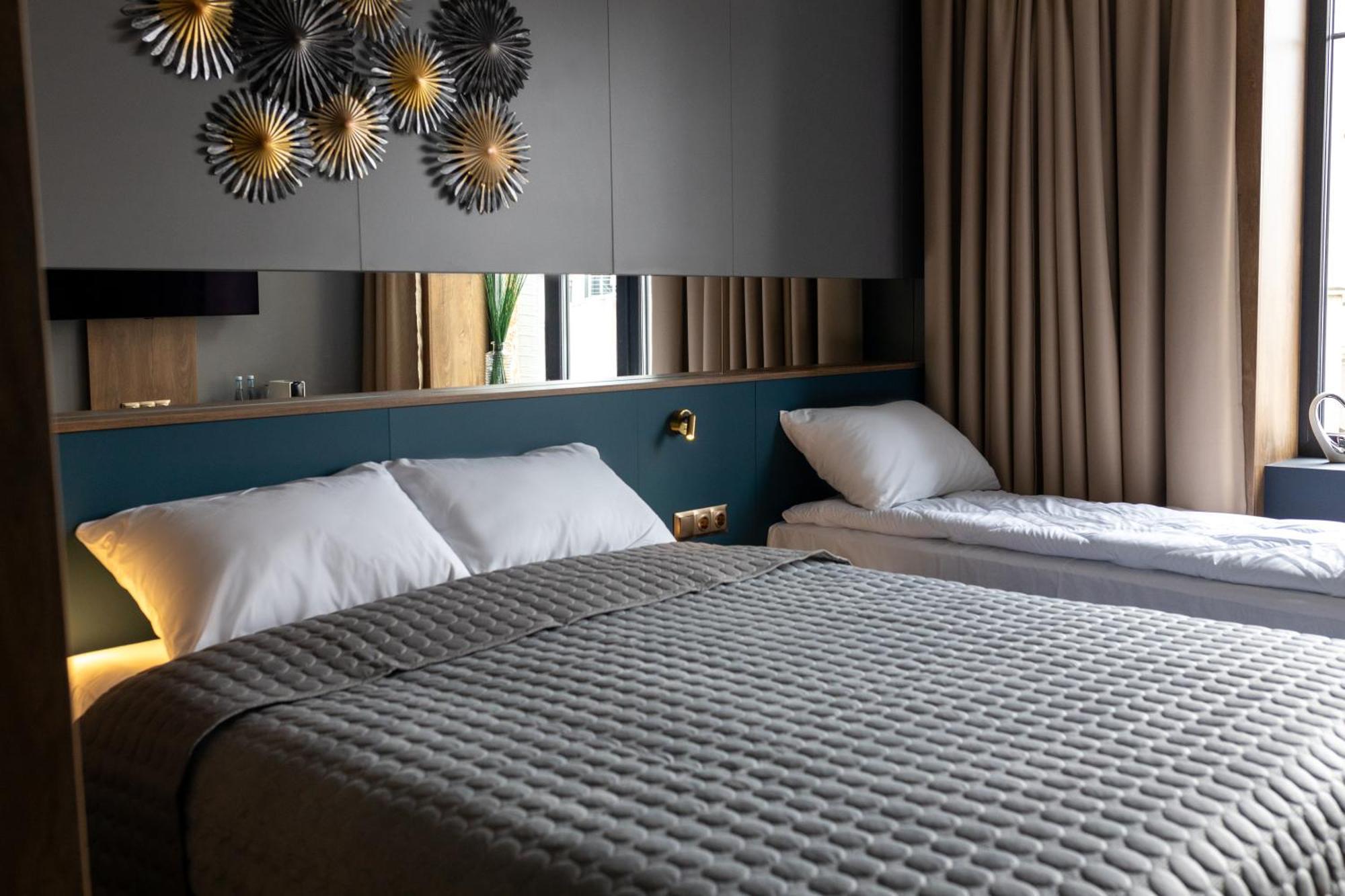 Four Sisters Luxury Rooms In Siauliai Екстер'єр фото